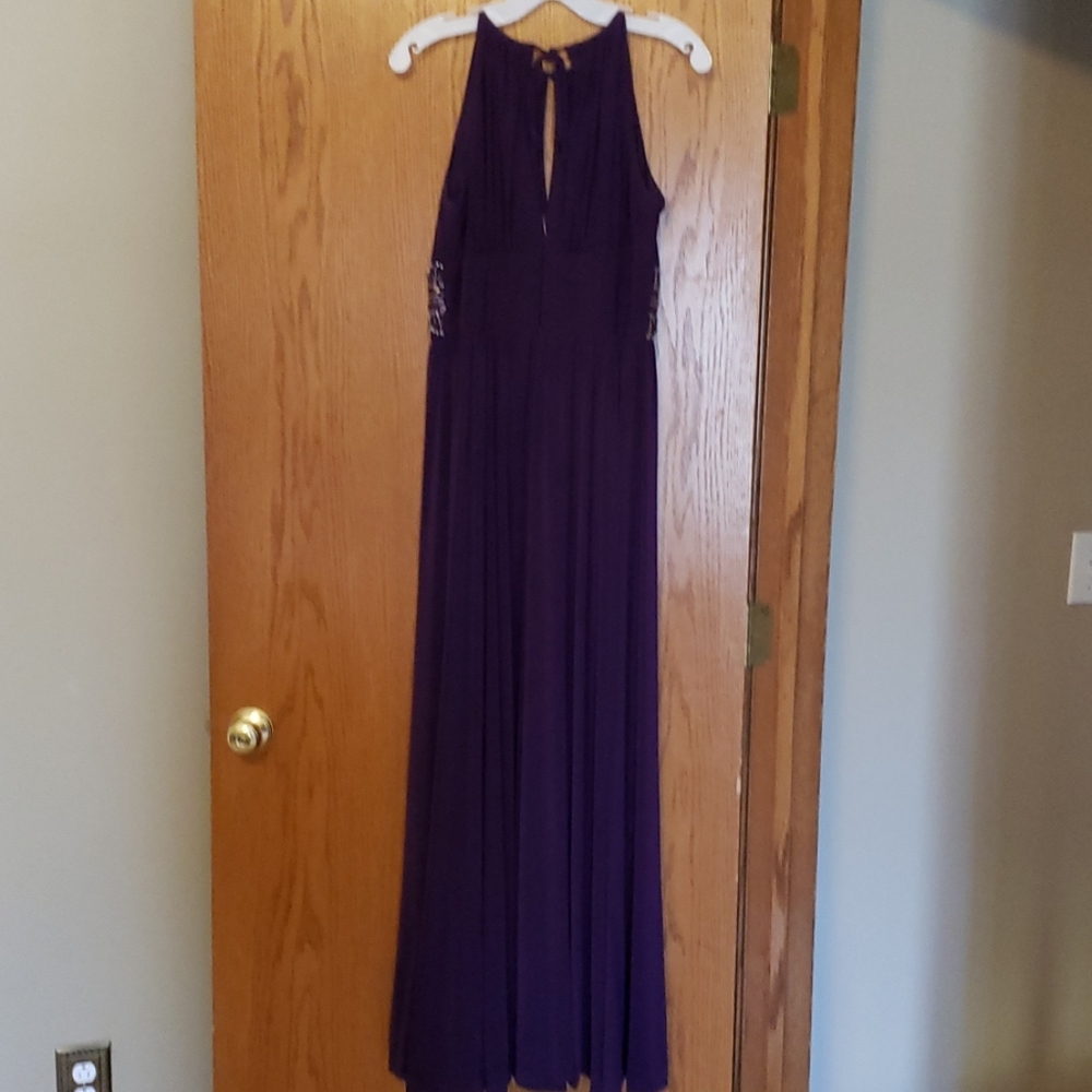Bridesmaid Dress - Picture 3 of 4